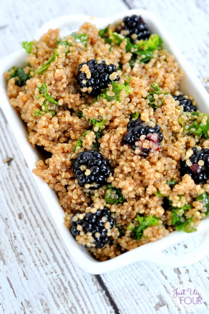 “Delicious and Nutritious: Try This Refreshing Blackberry Quinoa Salad with Fresh Herbs!”