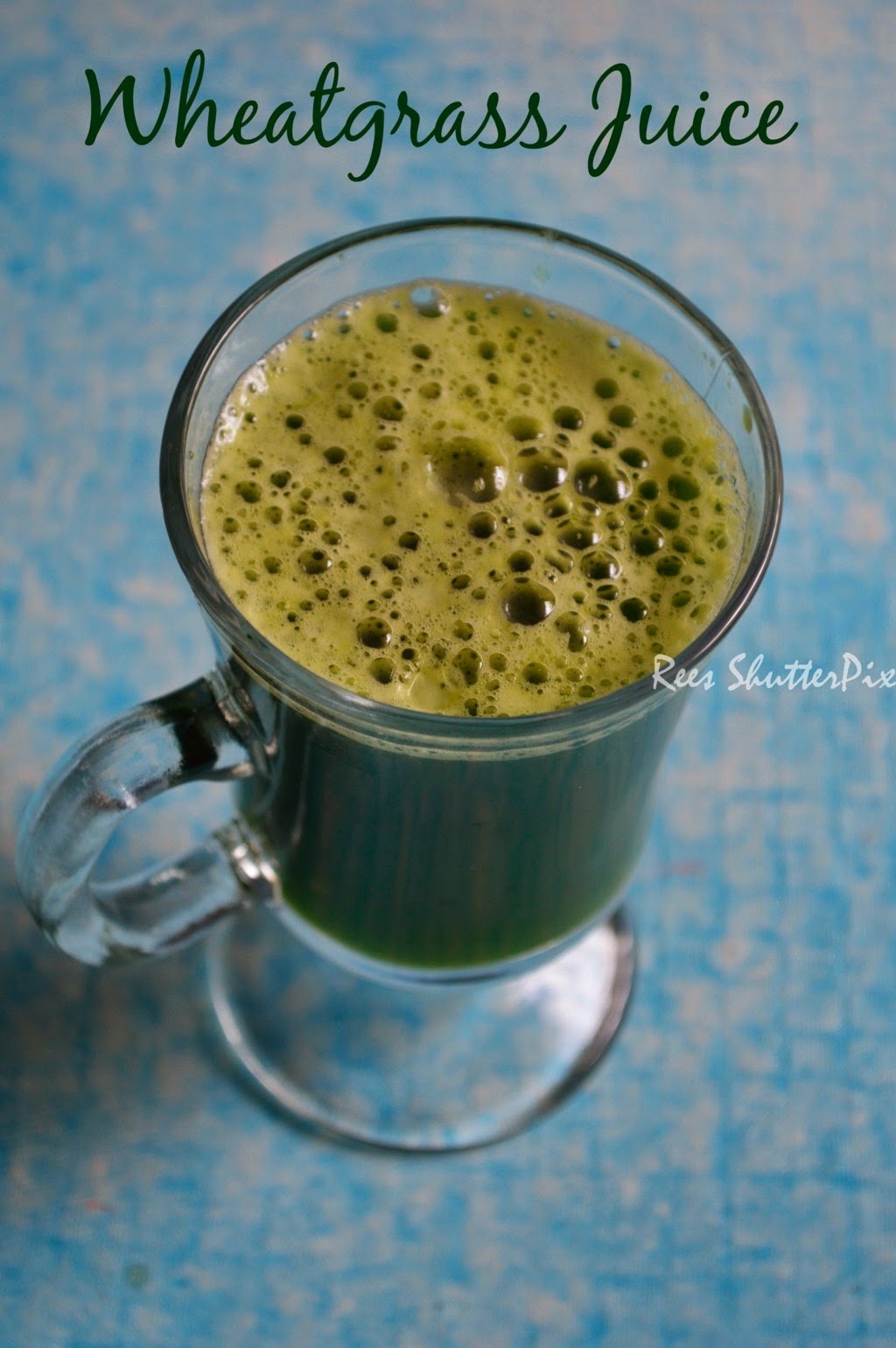 “Discover the Green Powerhouse: Wheatgrass – The Ultimate Detox Superfood!”