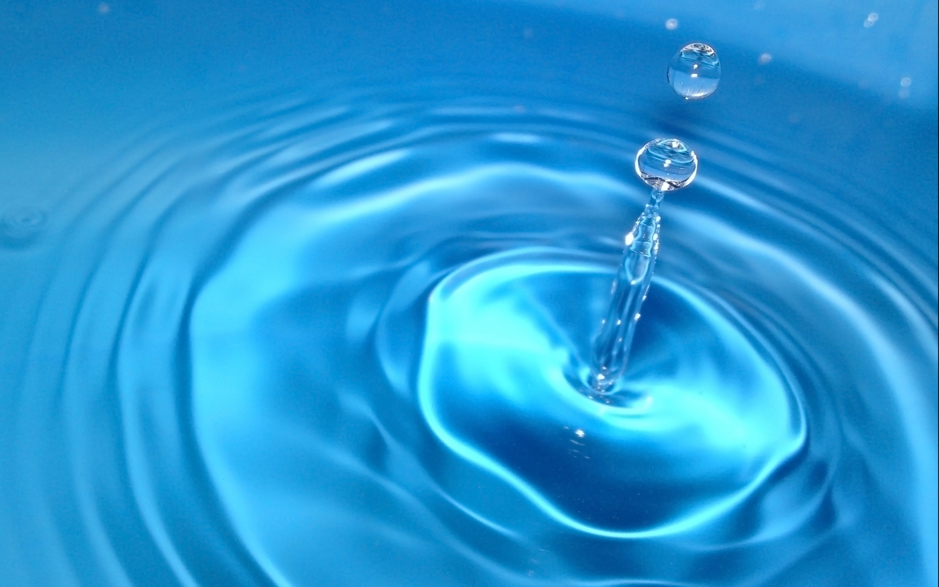 “Water: The Essential Elixir for Health and Wellness”