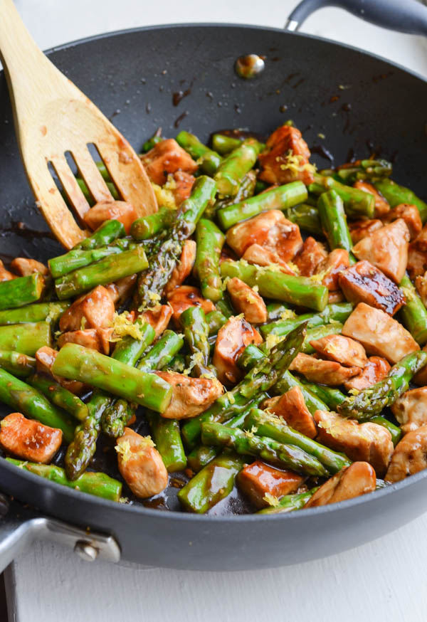 “Fresh and Flavorful: Try Asparagus Stir-Fry for a Healthy and Delicious Meal!”