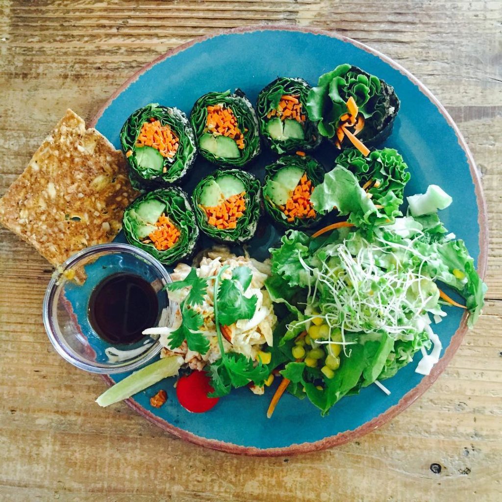 10 Tips for Stress-Free Vegan Dining Out