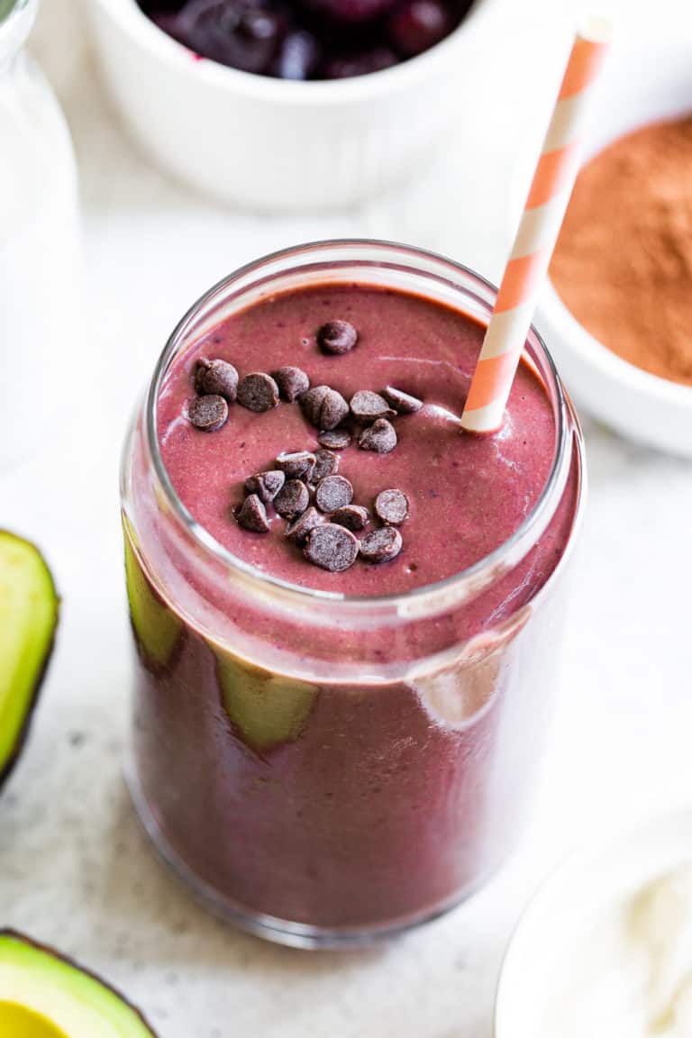 Delicious and Nutritious: Paleo Smoothie Recipes to Kickstart Your Day