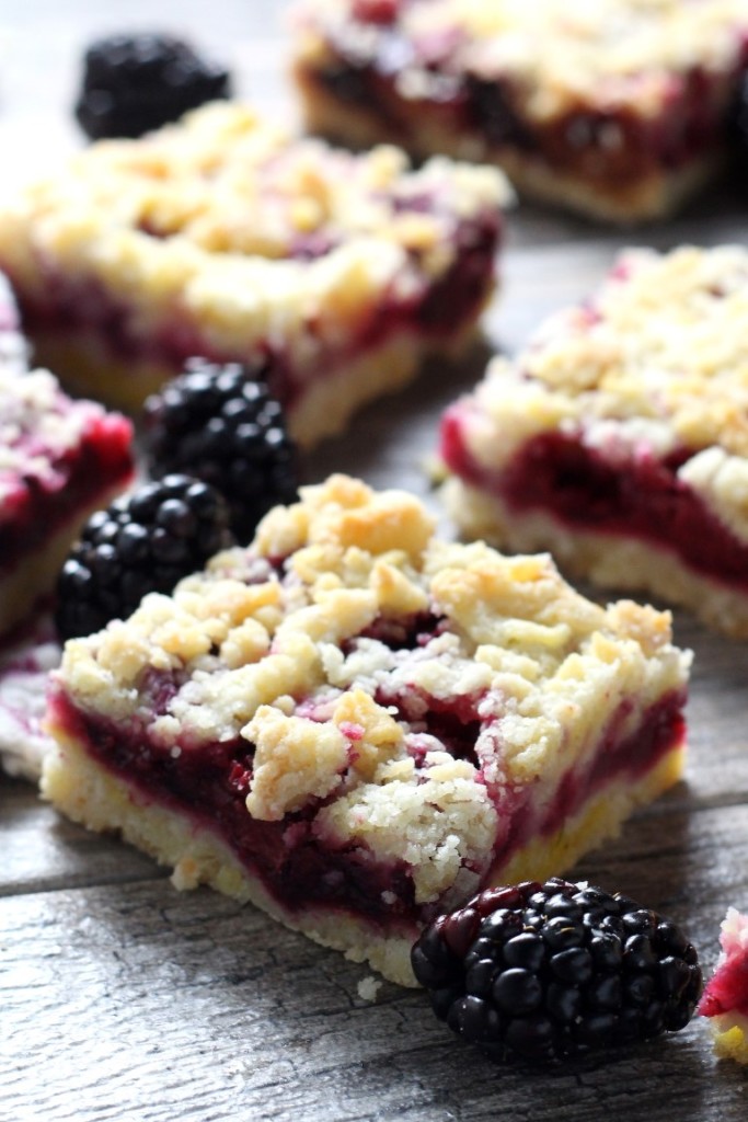Unleash the Power of Blackberries: Delicious and Nutritious Ways to Enjoy this Superfruit!