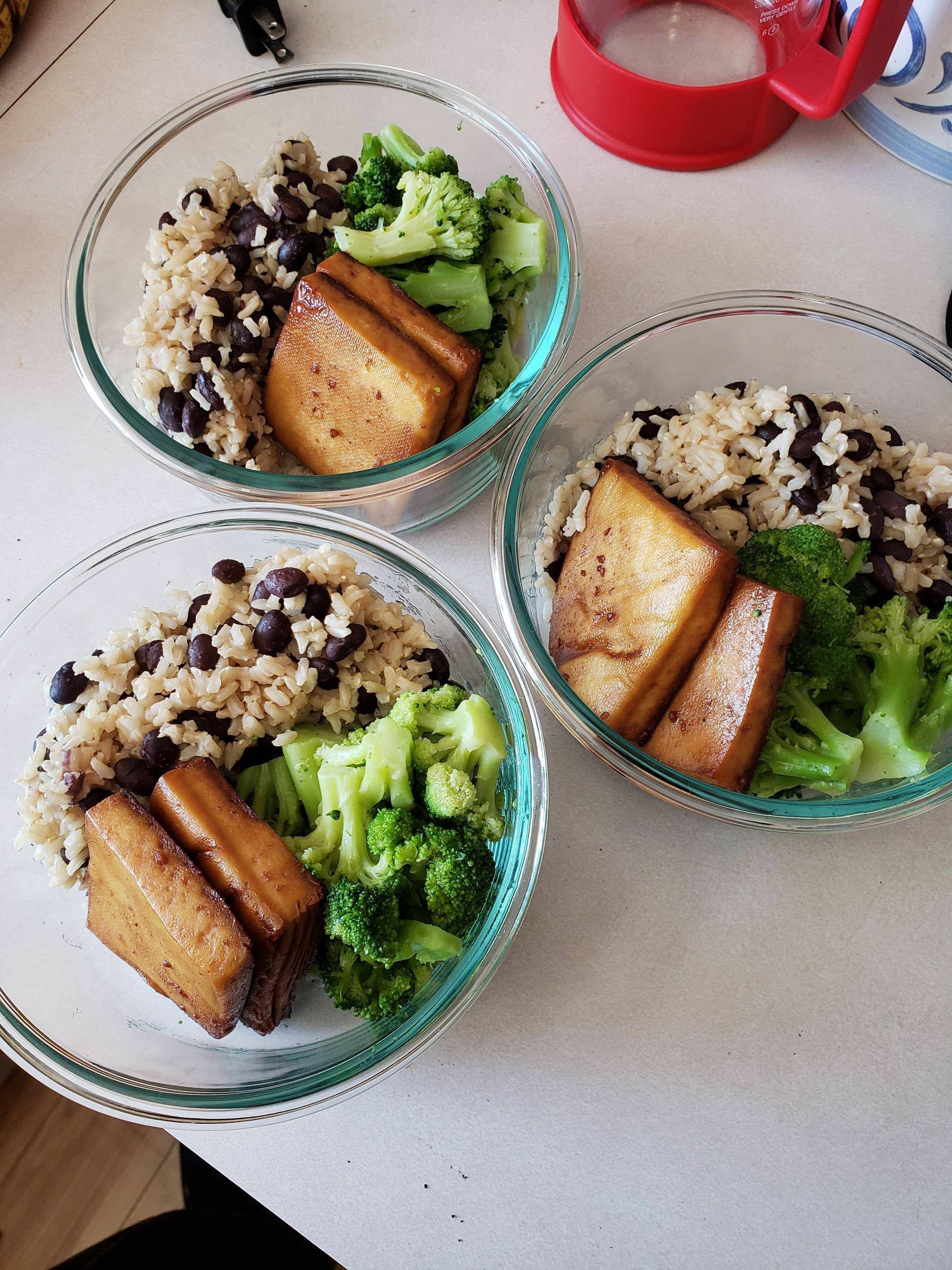 Get Creative with Vegan Meal Prep: Tips for Picky Eaters & Fast Food Options