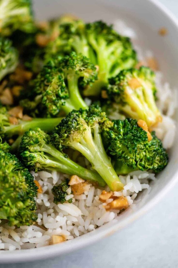Delicious and Nutritious: Broccoli Stir-Fry for Healthy Eating