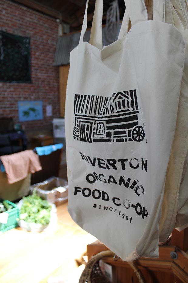 Food Co-ops and Buying Clubs: The Sustainable, Affordable, and Community-Centered Alternative for Healthy Eating