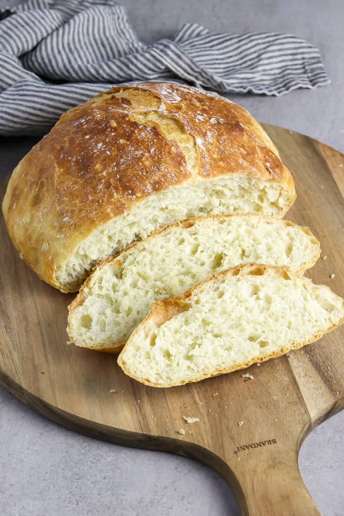The Rise of Artisan Breads: Crafting Flavorful Nutrition