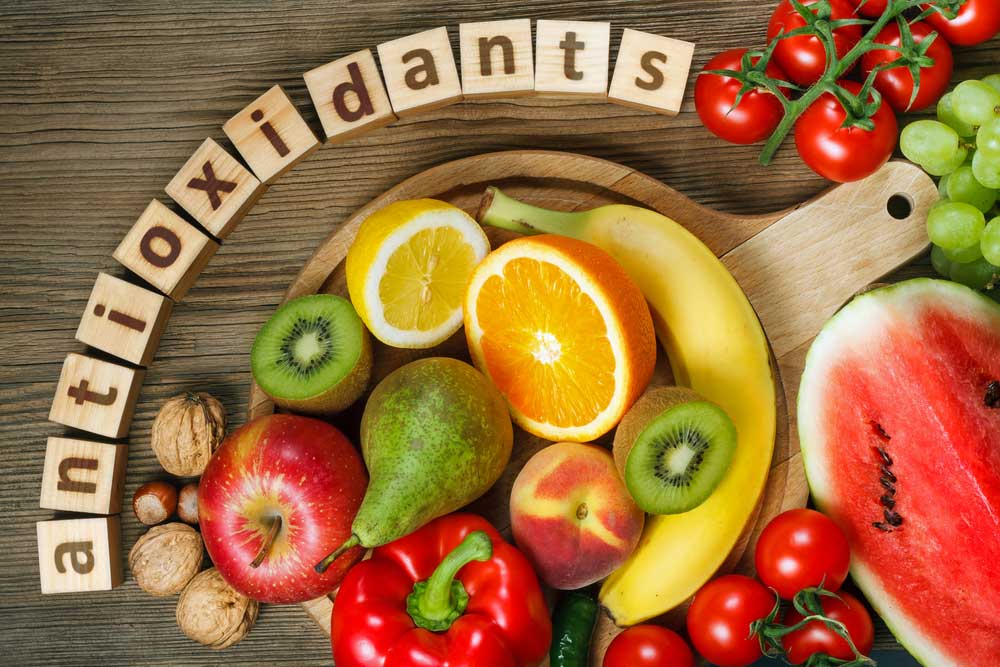“Spice Up Your Health: How Antioxidants in Foods Boost Well-Being and Fight Free Radicals”