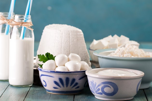 Yogurt vs. Kefir: Unveiling the Fermented Dairy Showdown