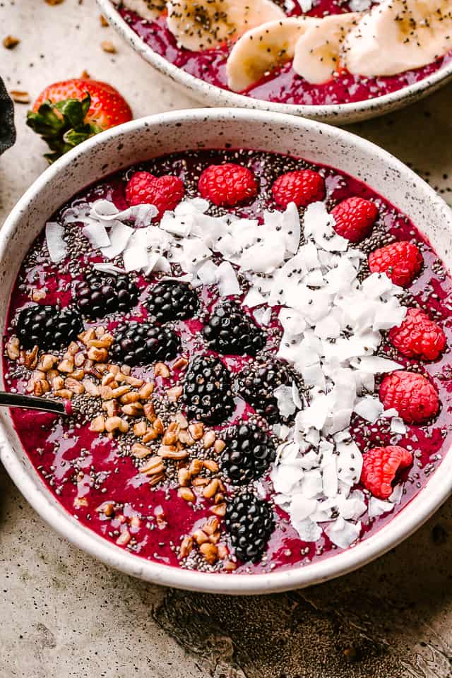 Acai: The Superfood Secret to Healthy Skin and Energy Boosts