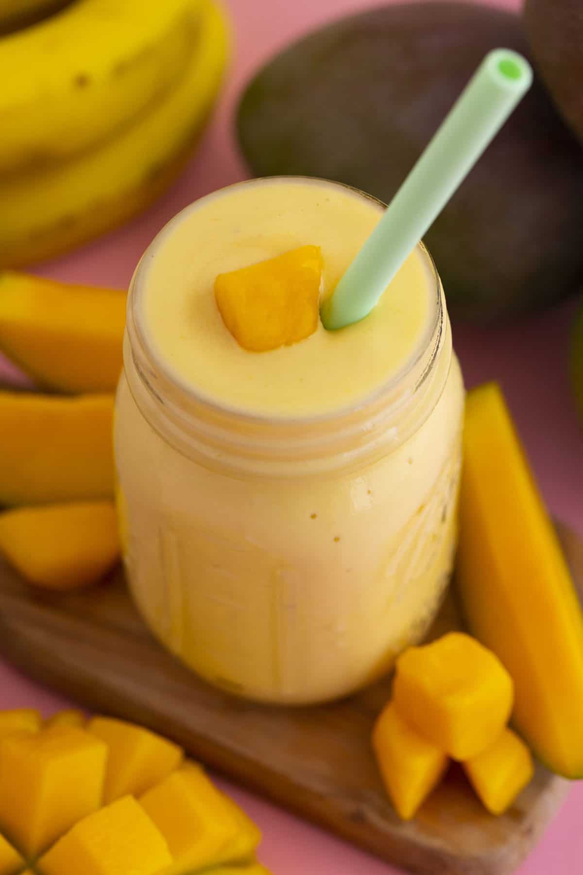 Mango Mania: Delicious and Nutritious Ways to Enjoy this Tropical Fruit