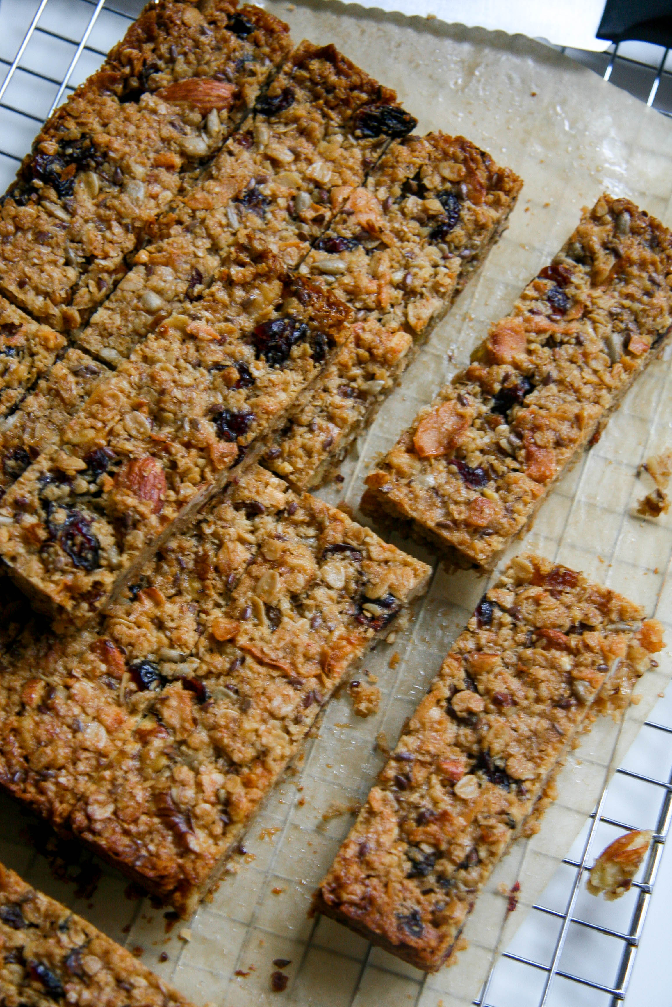 “Top 8 Homemade Granola Bar Recipes for Delicious Snacking!”