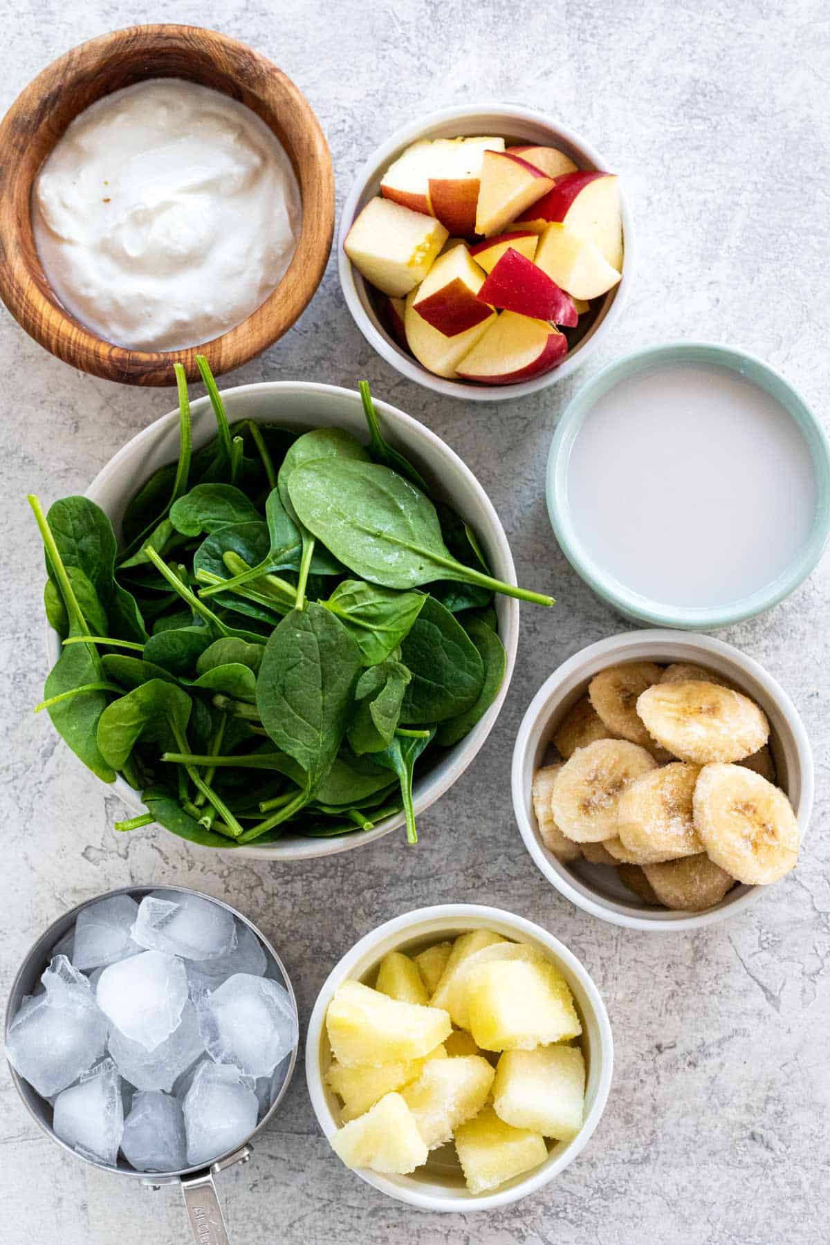 “Blend Your Way to Better Health with Spinach Smoothies!”